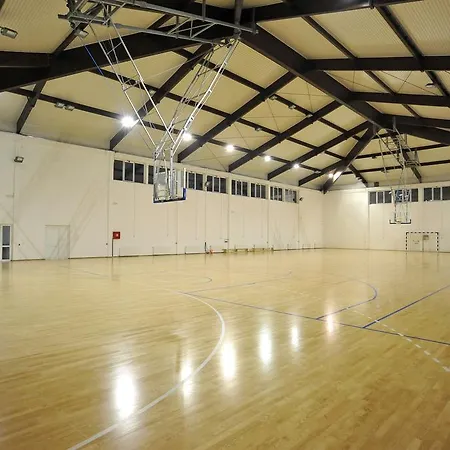 Sumarice ホテル クラグイェヴァツ