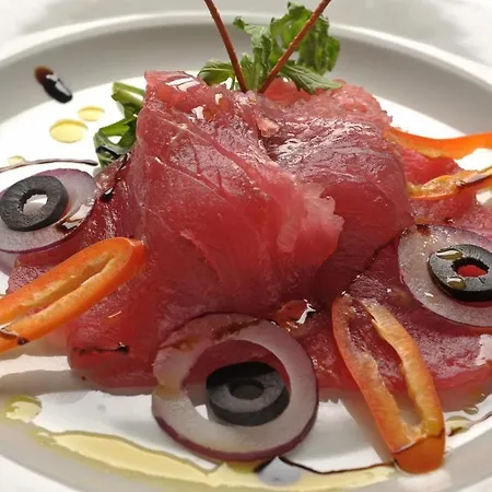 Sumarice ホテル クラグイェヴァツ