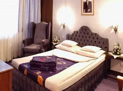 Sumarice Hotel 3*